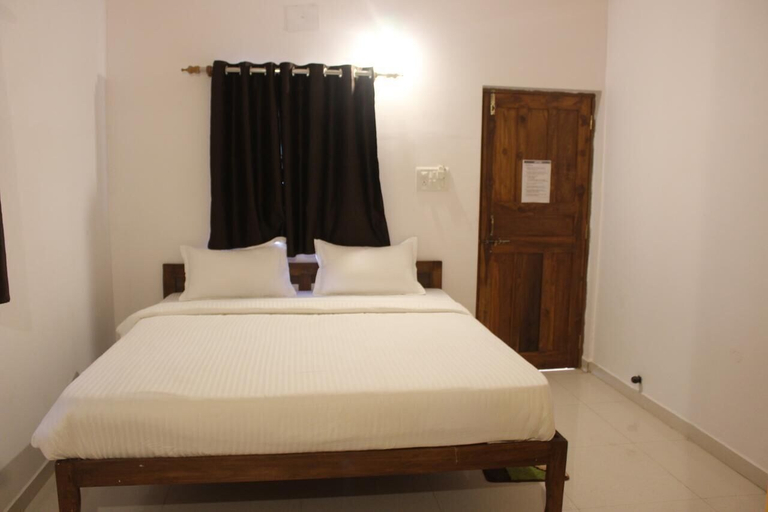 Bedroom 4, Calangute Beach Stay, North Goa