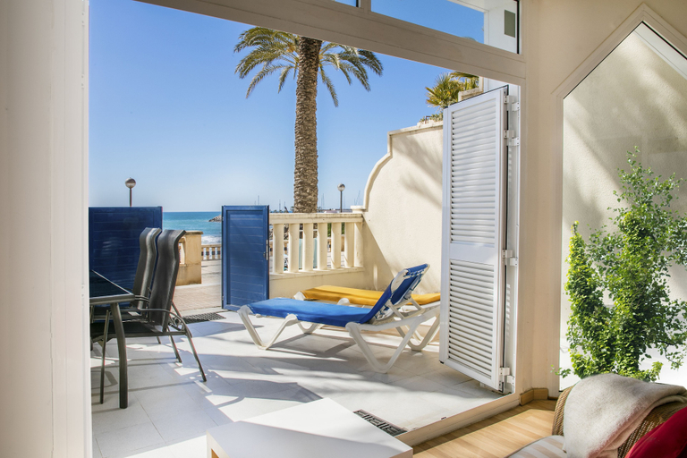 Others 5, Apartamento Sun La Marina, Barcelona