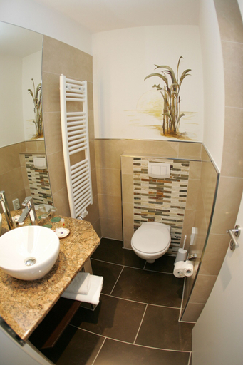 Bathroom 4, Isselhorster Landhaus, Gütersloh