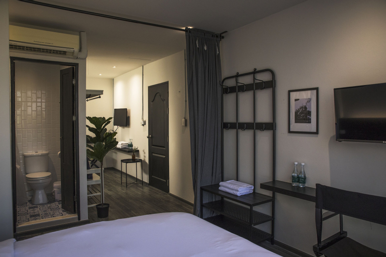 Bedroom 14