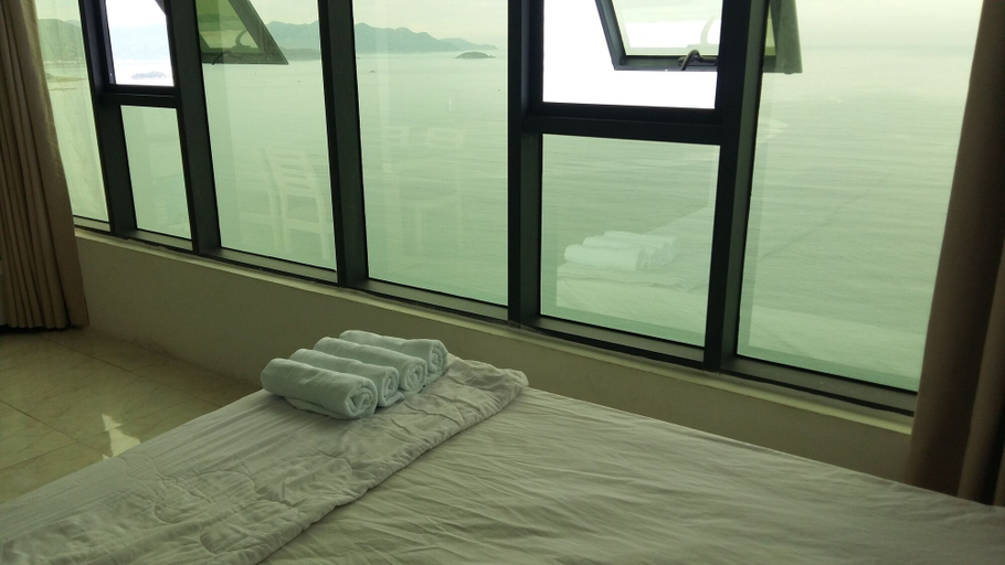 Bedroom 2, Nha Trang Wonderland Apartments, Nha Trang