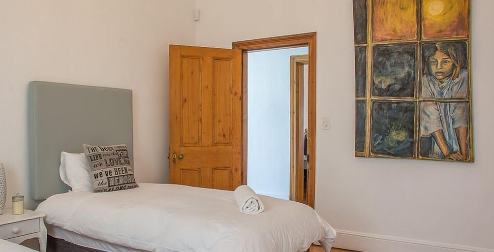 Bedroom 2, Oceanfront Penthouse, City of Cape Town