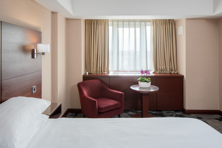 Bedroom 3, Danubius Hotel Regents Park, London