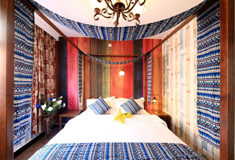 Bedroom 2, JOMO Hotel Fenghuang, Xiangxi Tujia and Miao