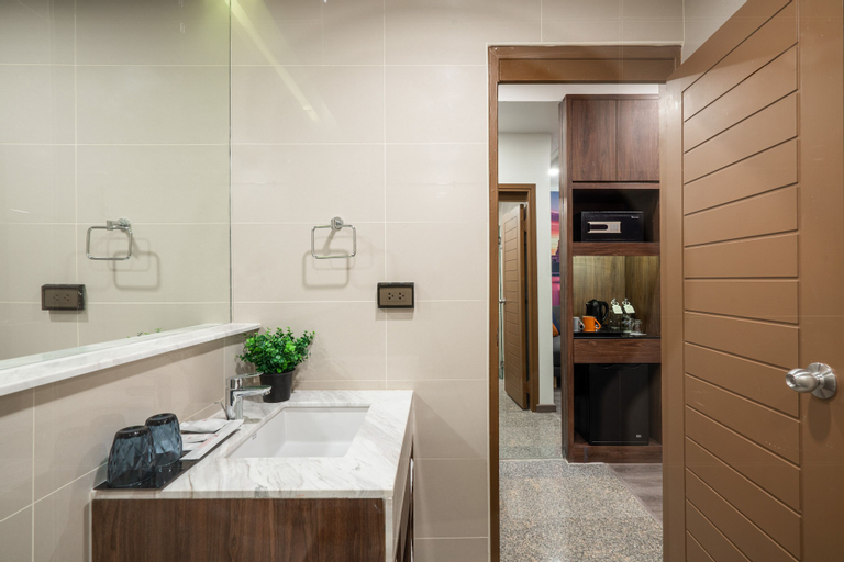 Bathroom 6