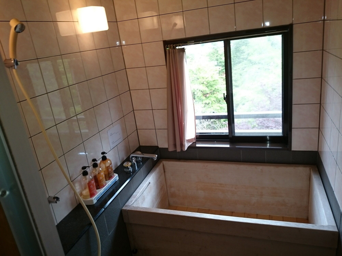 Bathroom 4, Nikko Hoshinoyado, Nikkō