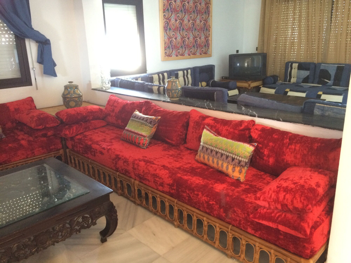 Others 5, Villa CHF, Tétouan