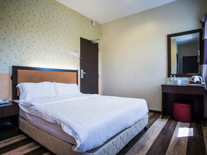 Bedroom 5