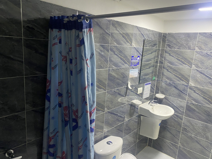 Bathroom 5, Hotel Comic City, Santafé de Bogotá
