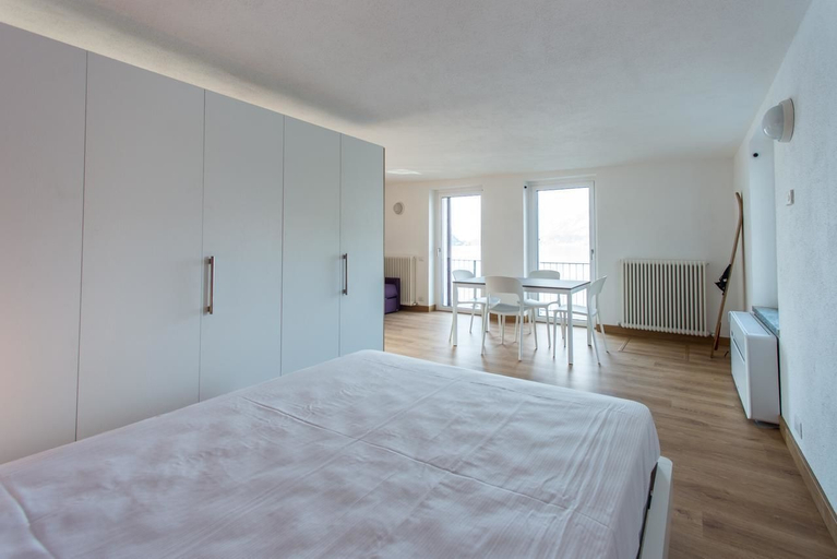 Bedroom 2, Casa sull'acqua, Lecco