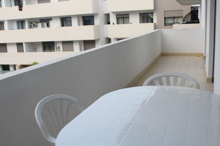 Others 5, Paradise Beach, Ben Slimane