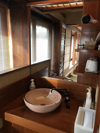 Bathroom 4, Chikurakan, Minamibōsō