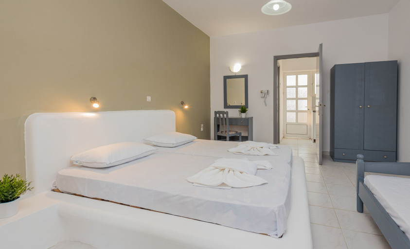Bedroom 4, Maui, Ionian Islands