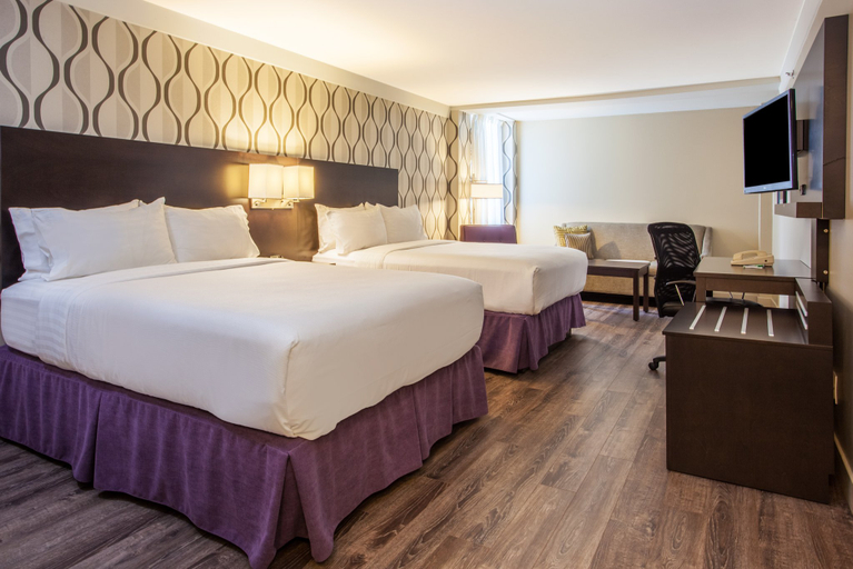 Bedroom 3, Holiday Inn TORONTO INTERNATIONAL AIRPORT by IHG, Toronto