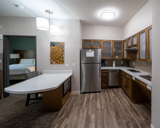 Dining Room 18