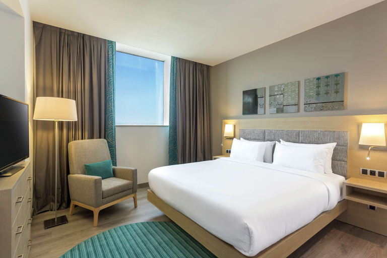 Bedroom 5, Hilton Garden Inn Tanger City Center, Tanger-Assilah