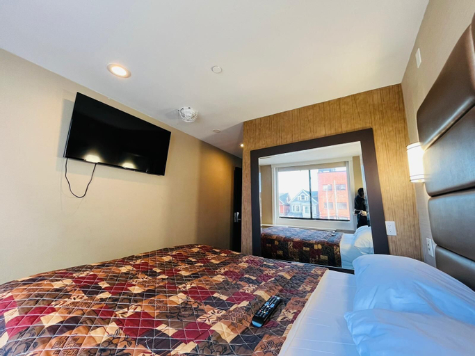 Bedroom 15