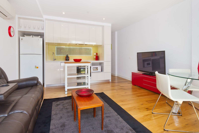 Others 4, Port Melbourne Executive Living, Melbourne