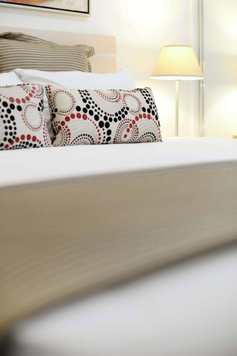 Bedroom 3, Oaks Moranbah Suites, Belyando