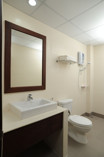 Bathroom 4, Mawin Hotel, Muang Chiang Mai