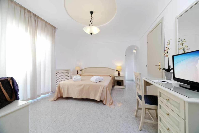 Bedroom 3, Albergo Terme San Lorenzo, Napoli