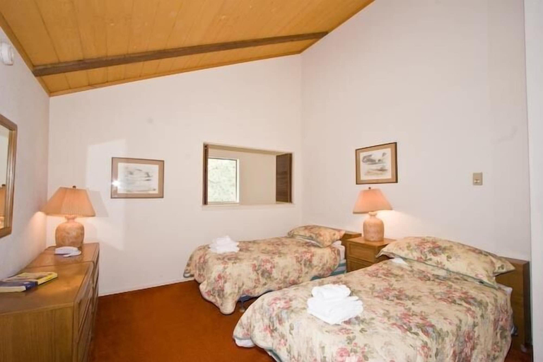 Bedroom 2, 3397 Pinehill Road, El Dorado