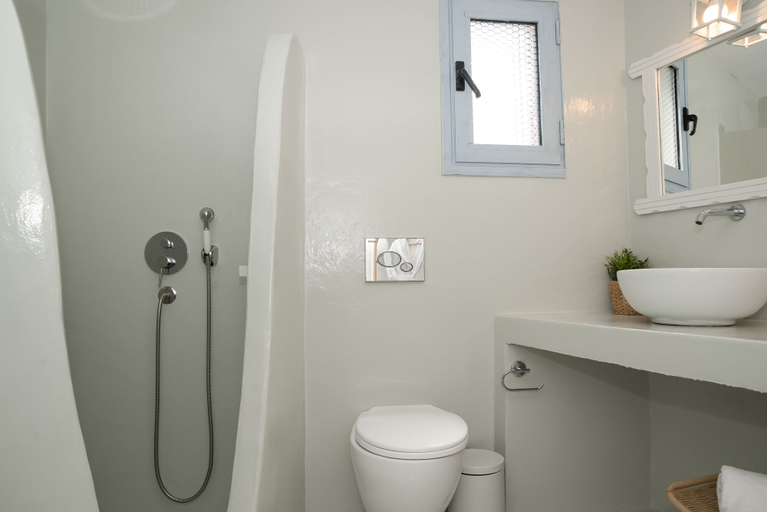 Bathroom 5, Rafaela Apartments, South Aegean