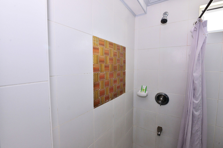 Bathroom 5, Bora Sky Hotel, Malay