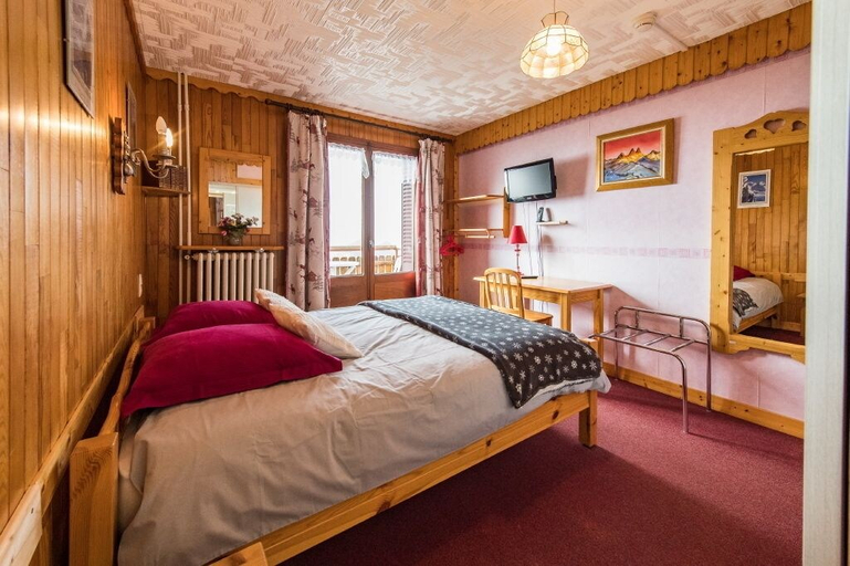 Bedroom 2, Hôtel Le Grand Truc, Savoie