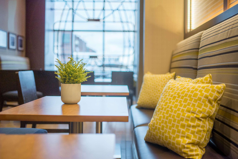 Public Area 3, Hampton Inn & Suites Washington DC-Navy Yard, Washington D.C.