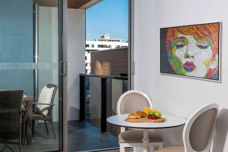 Dining Room 7
