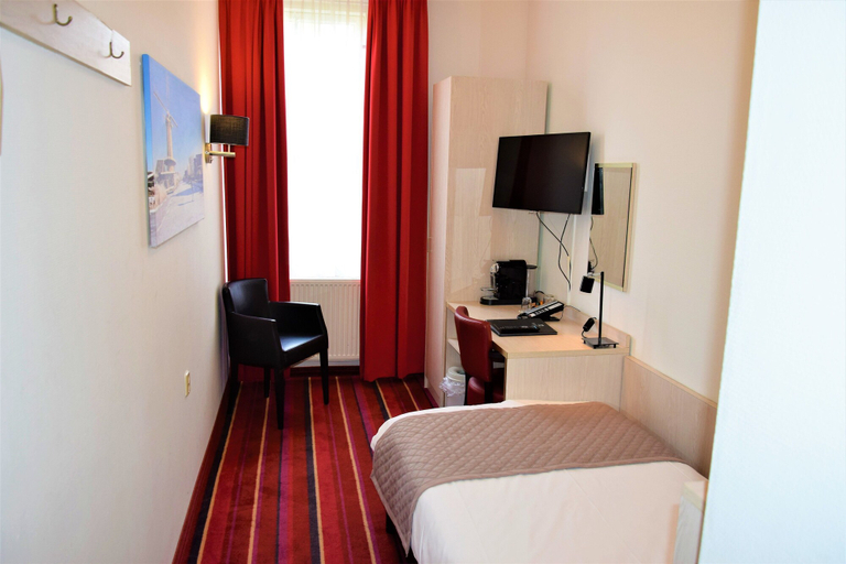 Bedroom 4, Prinsengracht Hotel, Amsterdam