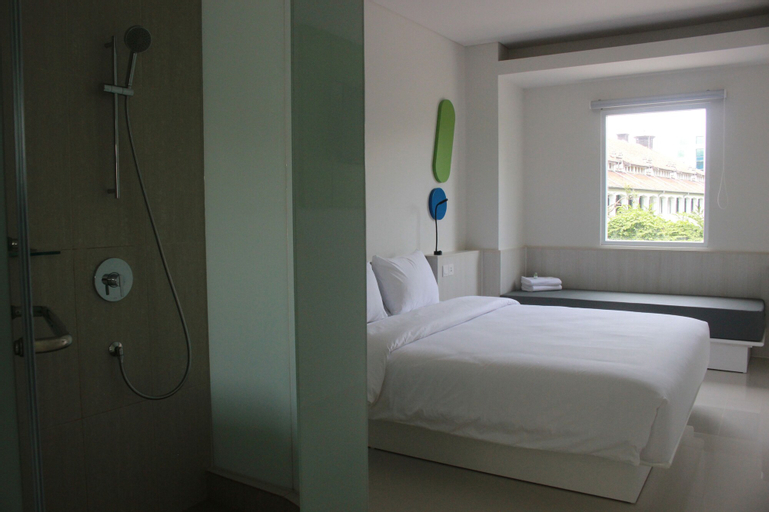 Bedroom 3, POP! Hotel Pemuda Semarang, Semarang