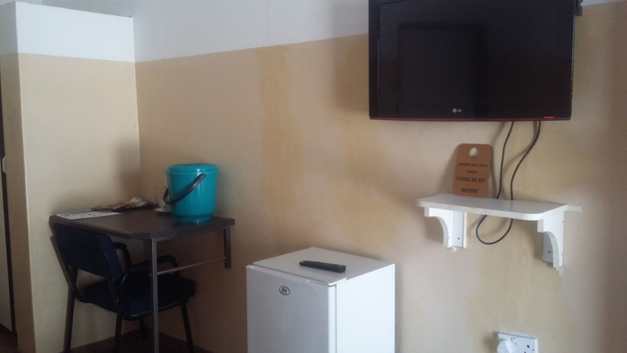 Others 5, Ramorwa Guest Lodge, Ngamiland West