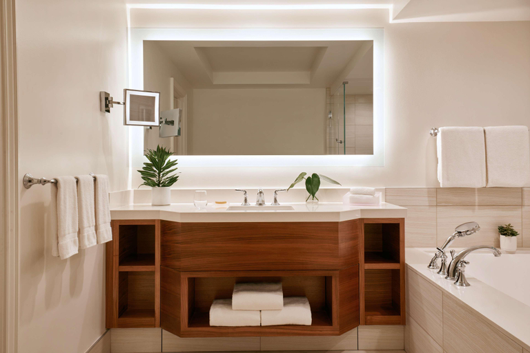 Bathroom 5, Grand Wailea, A Waldorf Astoria Resort, Maui