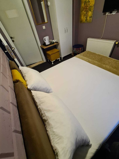 Bedroom 3, Retro Suites, Pendik
