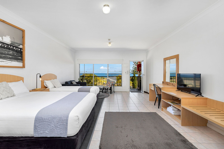 Bedroom 8