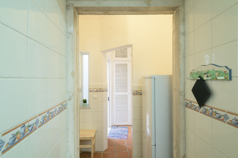 Bathroom 2, Spacious Bairro Alto Apartment + Courtyard, By TimeCooler, Lisbon