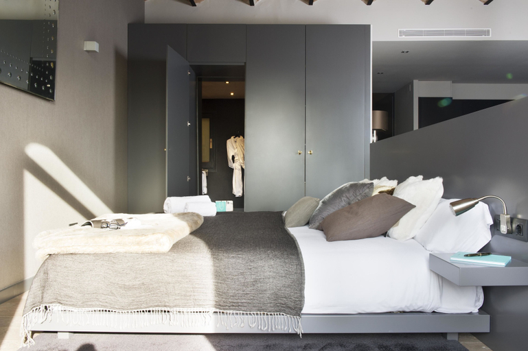 Bedroom 3, Godó Luxury Apartment Passeig de Gracia, Barcelona
