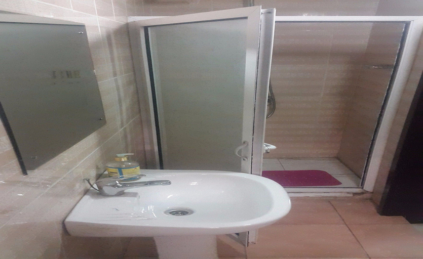 Bathroom 4, Benestar Suites, Surulere