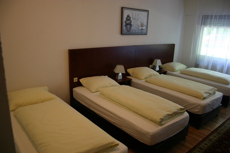 Bedroom 2, Apartment Traube, Reutlingen