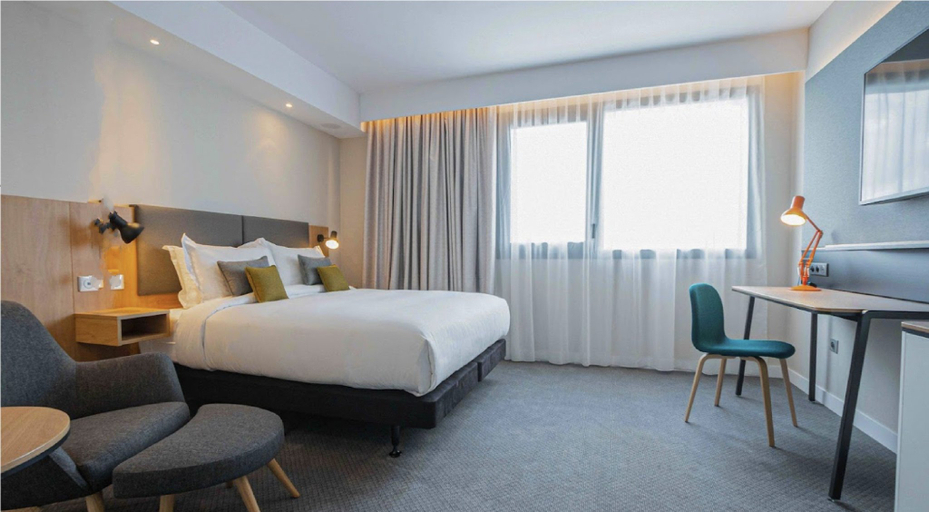 Bedroom 3, Holiday Inn DIJON SUD - LONGVIC by IHG, Côte-d'Or
