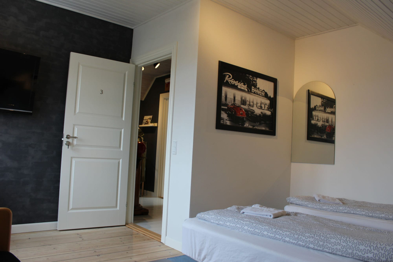 Bedroom 2, Svendborg Rooms, Svendborg