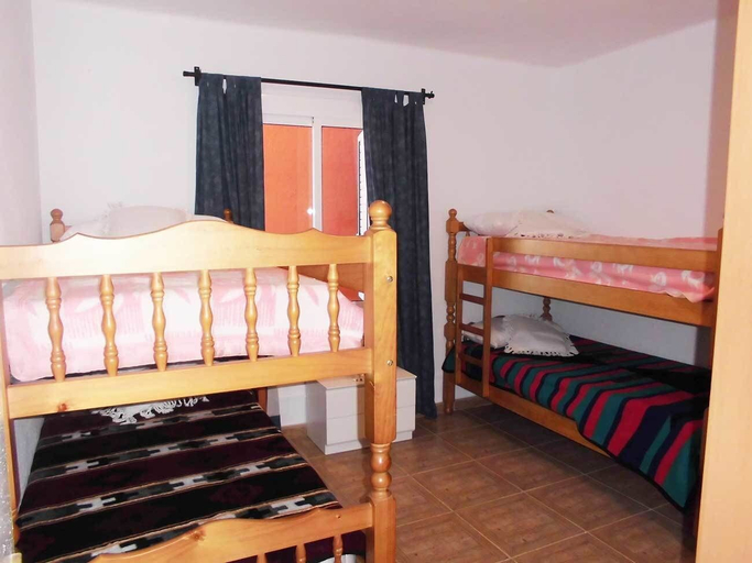 Bedroom 2, Inmo Estartit Apto. Artit Atic U, Girona