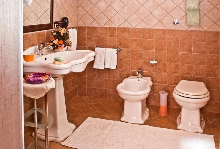 Bathroom 3, Agriturismo Sa Suerera, Sassari