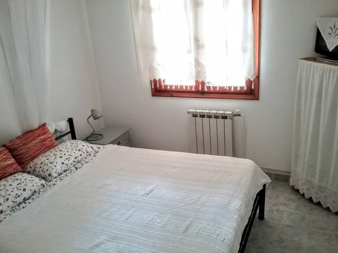 Bedroom, Paradise Found - A Greek Retreat With The View, Thessaly