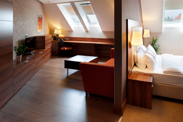 Bedroom 4, Holiday Inn TRNAVA by IHG, Trnava