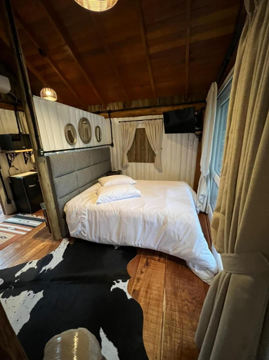 Room 5, Pousada Parador 33, Biguaçu