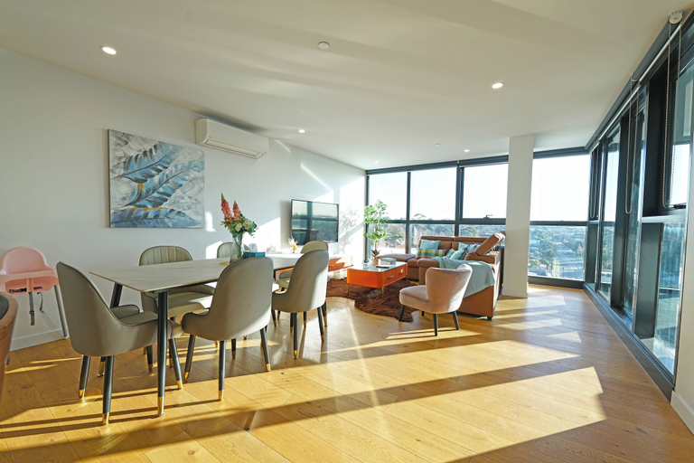 Food & Drinks 4, Condo Exceptional 3BR, Melbourne