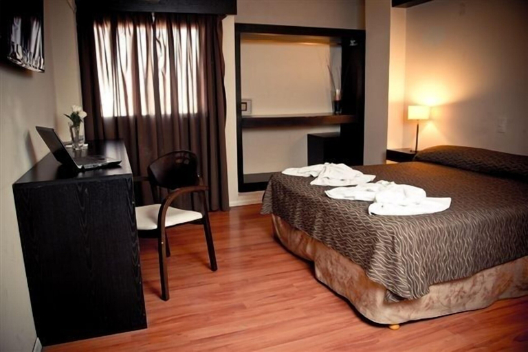 Bedroom 4, Hotel del Fundador, Capital
